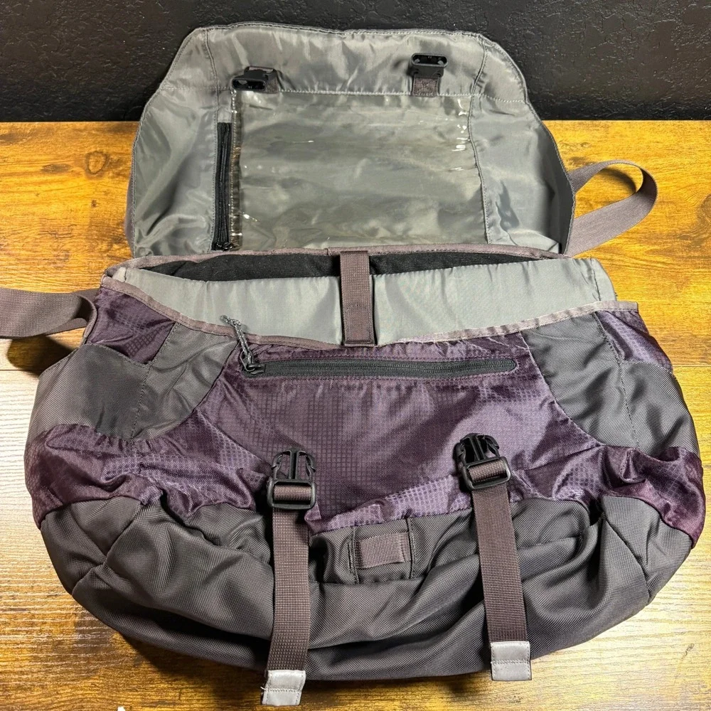 Eddie Bauer Ripstop Nylon Purple Grey Laptop Messenger Bag Large Unisex